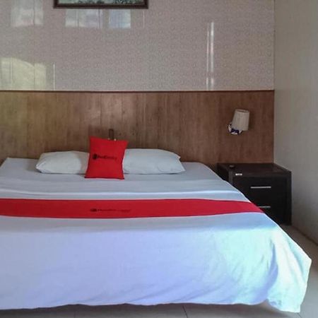 Reddoorz @ Sorong City Center Exterior foto